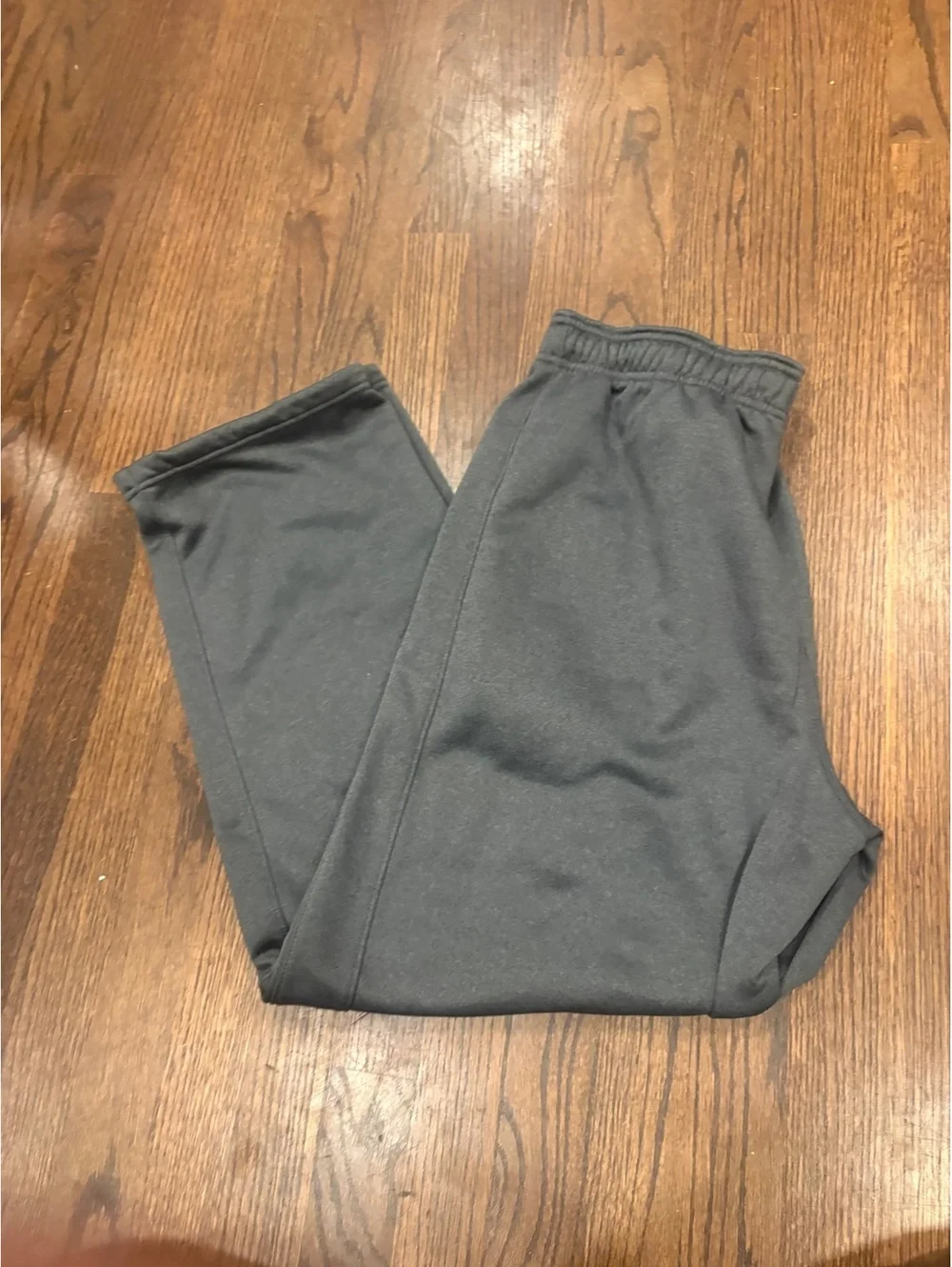 Russell Medium Gray Sweatpants Size M (32-34)
